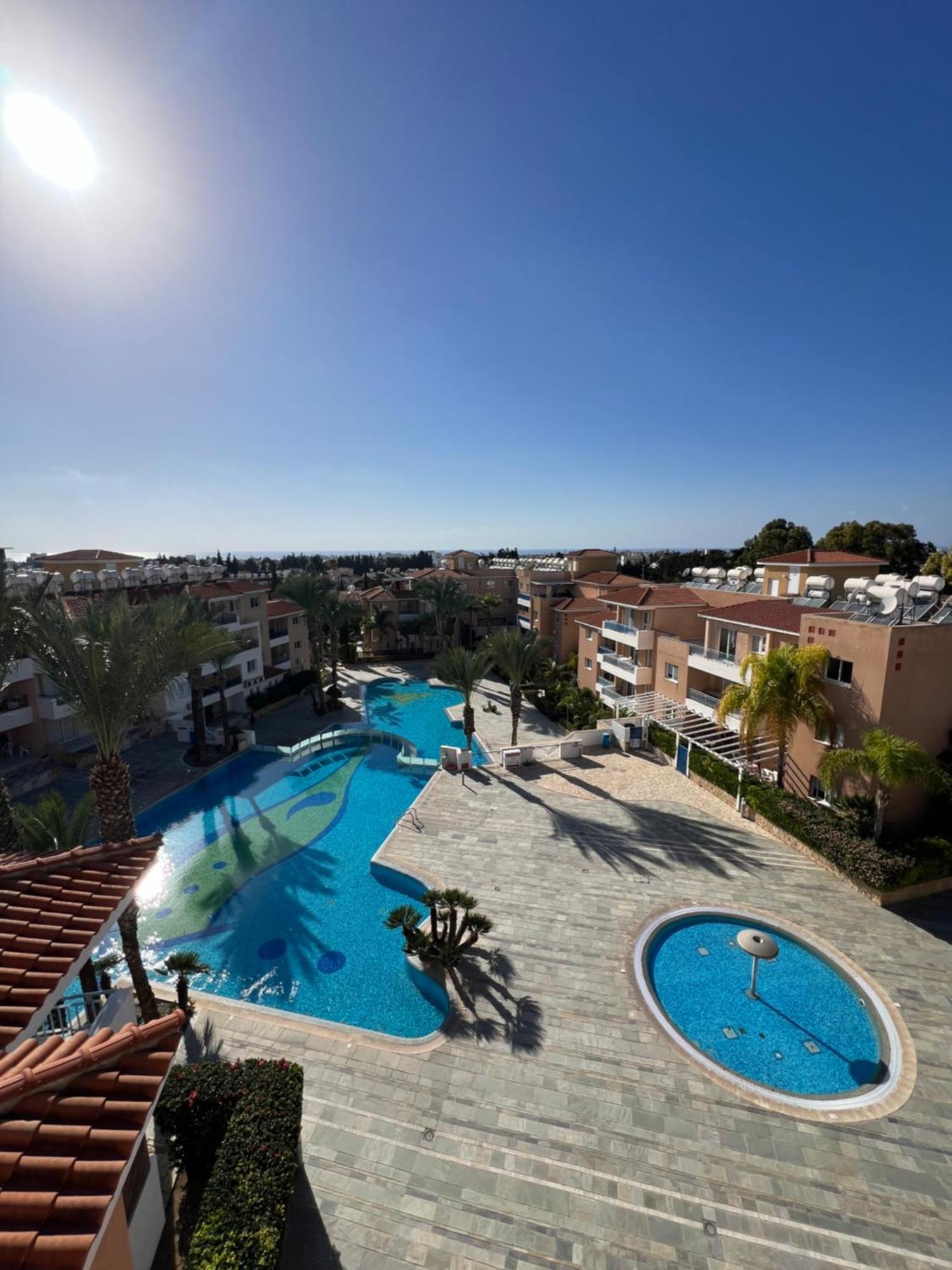 Iris Village Grand Apartment Πάφος Εξωτερικό φωτογραφία