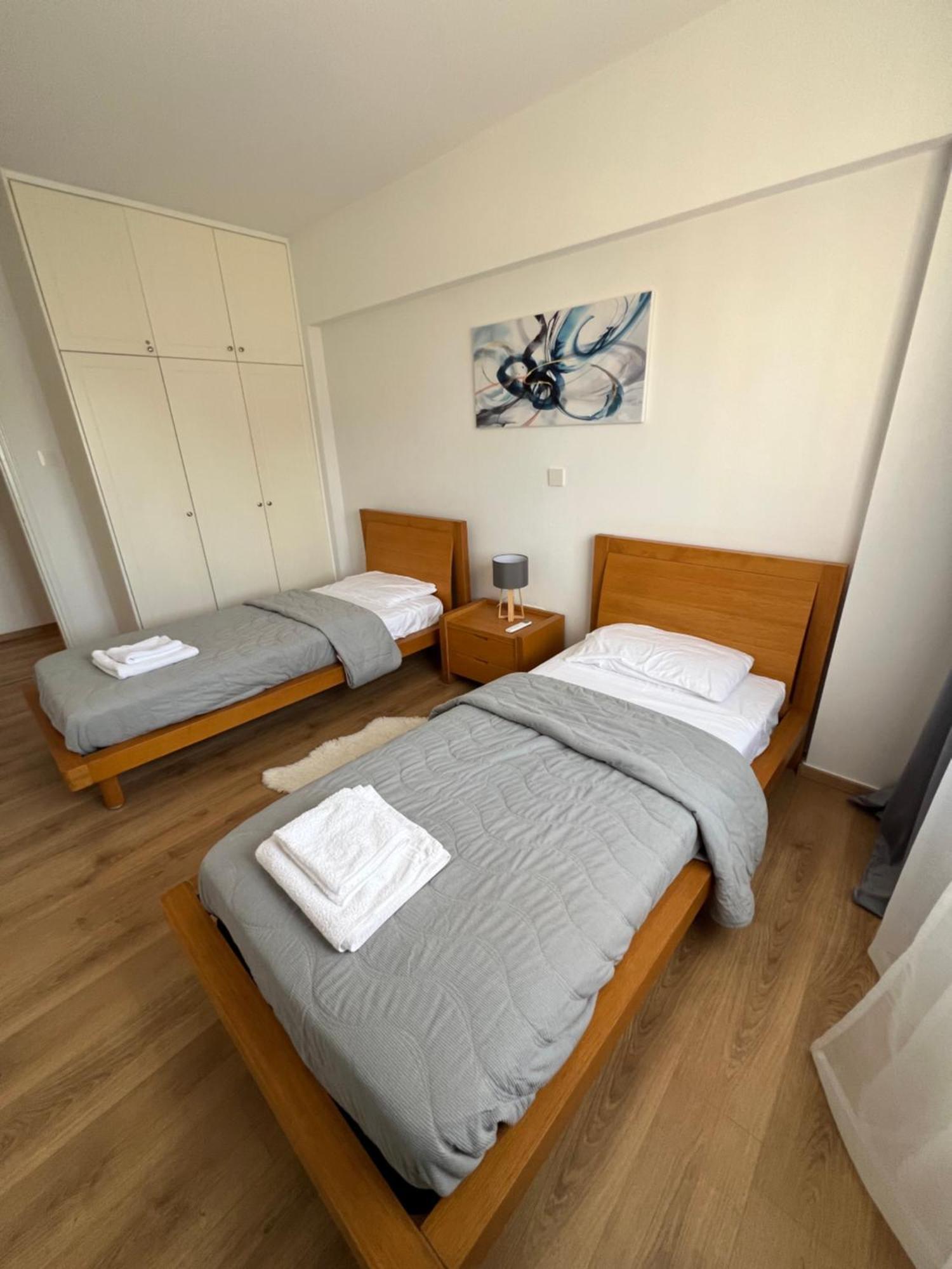 Iris Village Grand Apartment Πάφος Εξωτερικό φωτογραφία