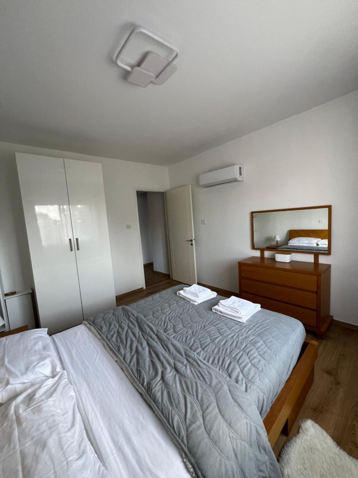 Iris Village Grand Apartment Πάφος Εξωτερικό φωτογραφία